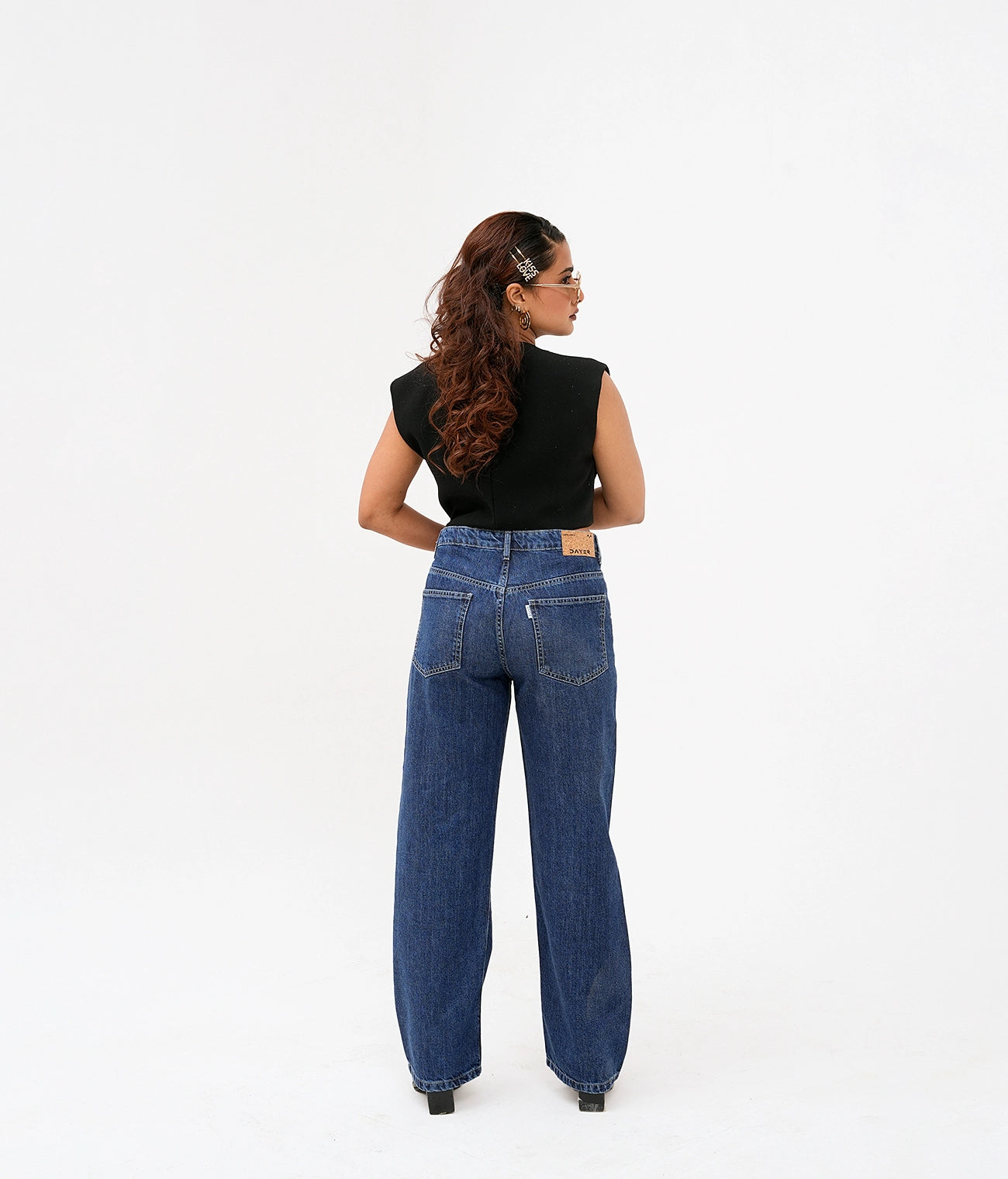 Women Tapper Leg Jeans